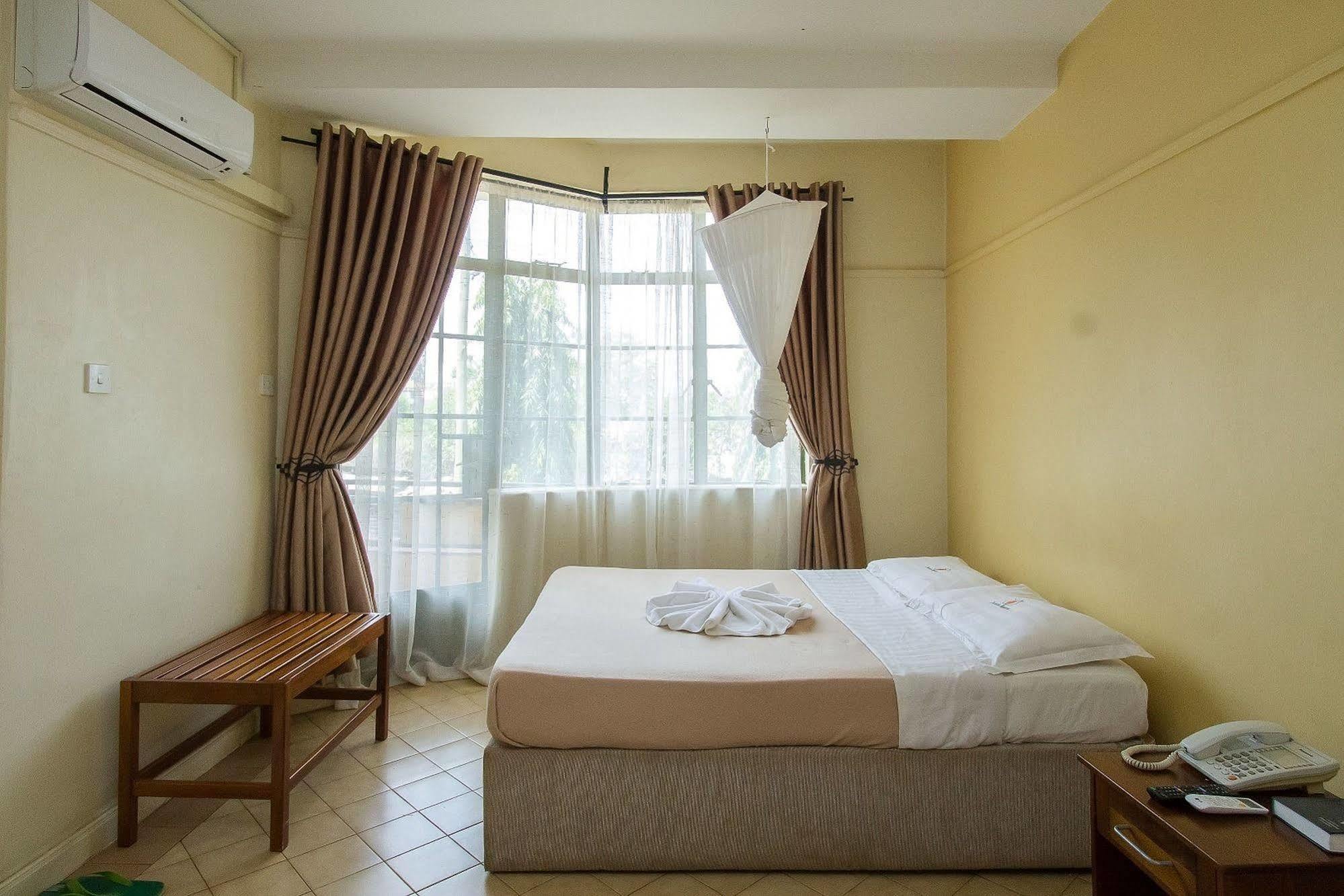 Jumuia Hotel Kisumu Exteriér fotografie